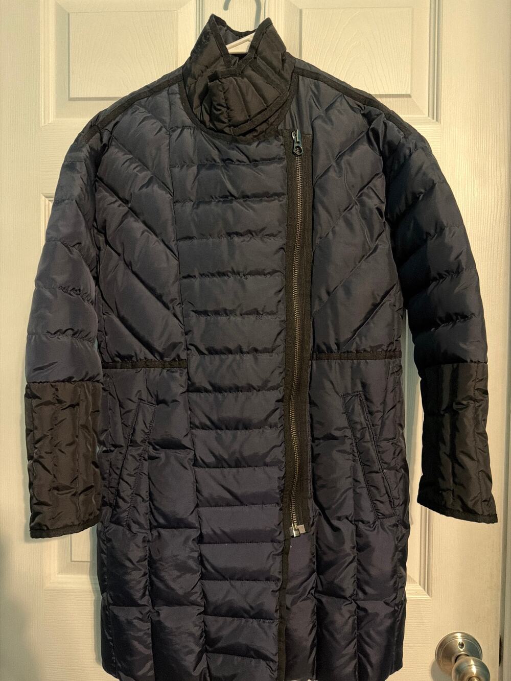 XS Madewell puffer jacket.